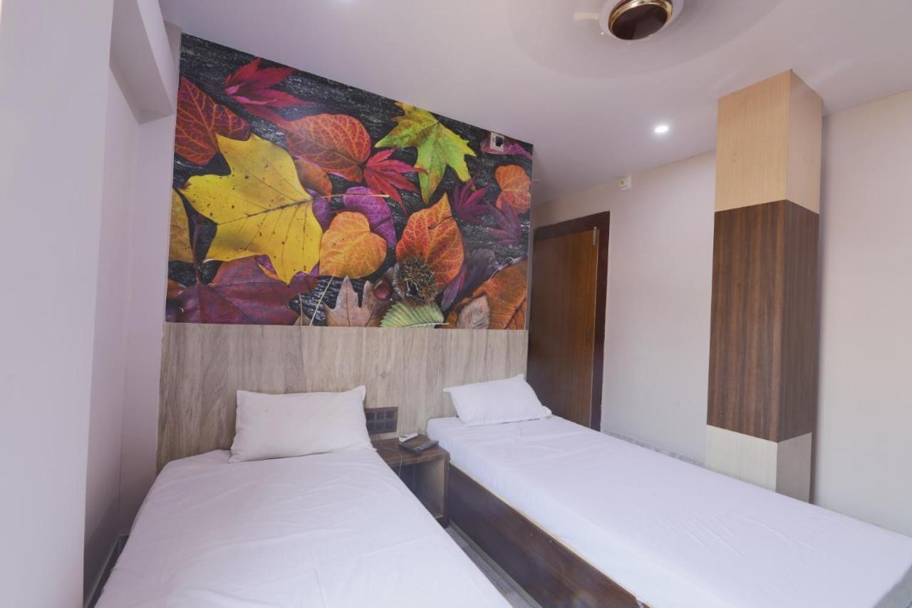 Hotel Nirmalya Brahmapur Ngoại thất bức ảnh